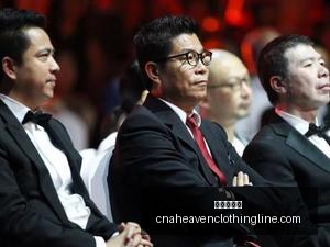 荣耀电竞手,机新升级,性能再突破,九游会中心官网,九游会中心娱乐,九游会中心真人,九游会中心登录,九游会中心备用